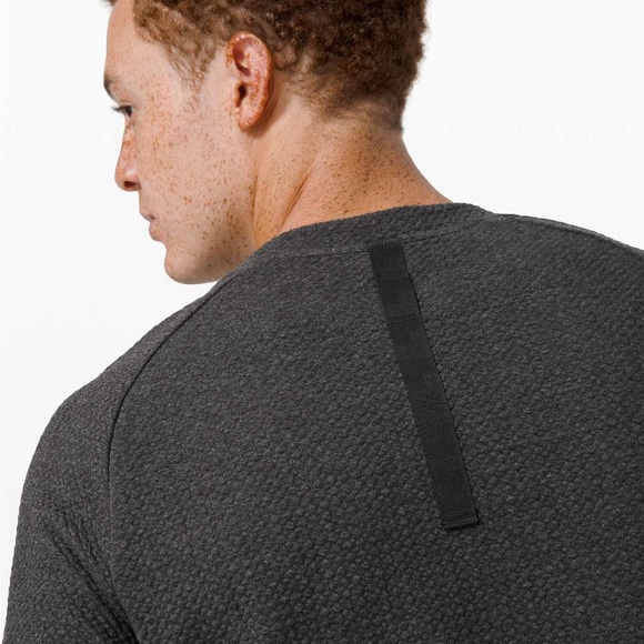 Lululemon At Ease Crew in Heathered Black Medium - Picture 5 of 9